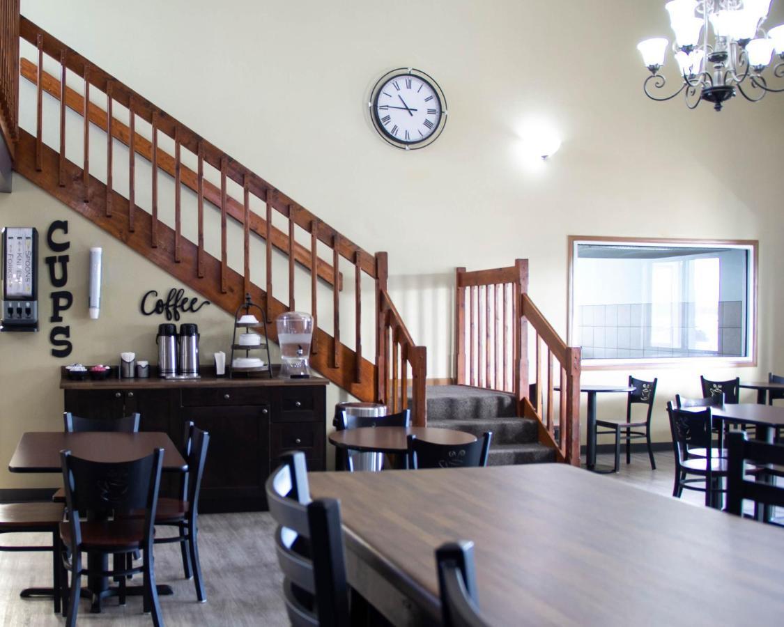 New Victorian Inn & Suites-Норфолк Экстерьер фото
